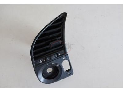 BMW Serie 3 E36 - Difusor de ventilação do habitáculo esquerdo