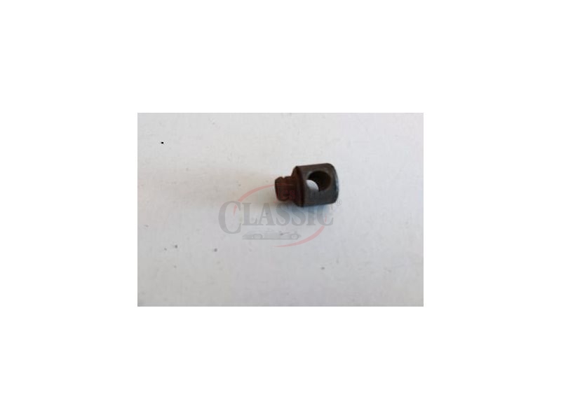 Citroen DS / Citroen GS - Suporte de fixação do tirante ao manipulo de abertura porta exterior