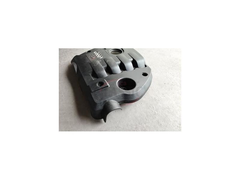 Audi A4 B5 / Audi A4 B6 - Tampa do motor (TDI)