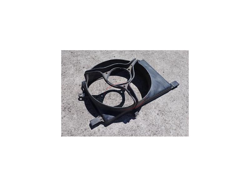 Opel Corsa A - Resguardo de radiador / Suporte de termoventilador