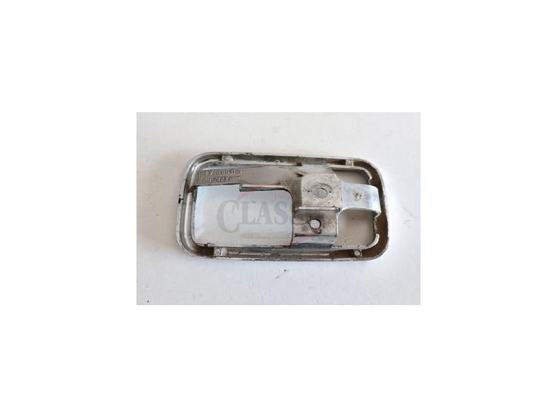 Mercedes-Benz  W108 / Mercedes-Benz W123 - Espelho de manipulo abertura porta interior direita