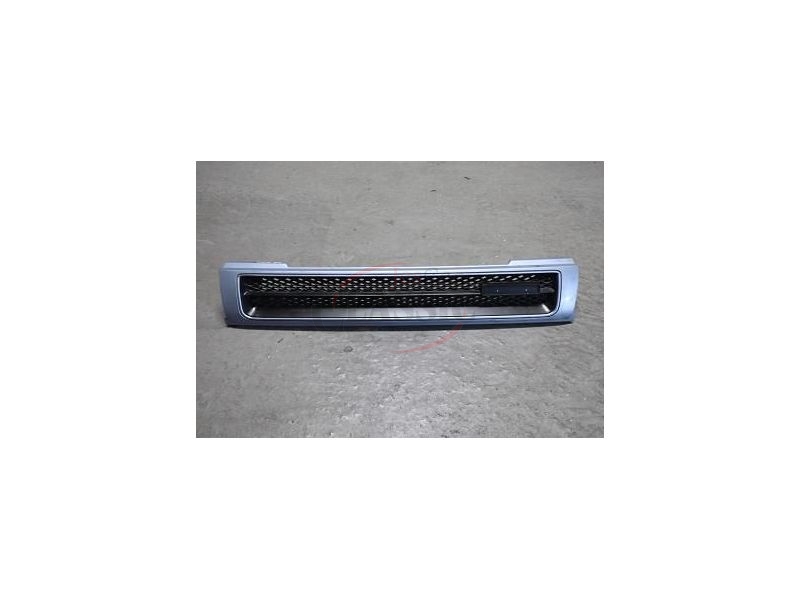 Mazda 323 III BF - Grelha principal