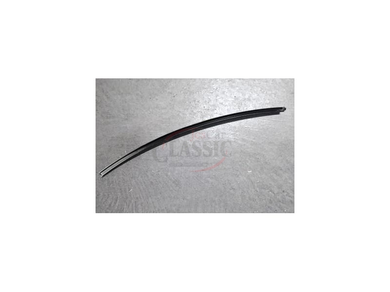 Peugeot 205 / Peugeot 309 - Calha de prumo guia do vidro porta traseira direita