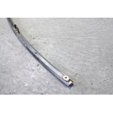 Peugeot 205 / Peugeot 309 - Calha de prumo guia do vidro porta traseira esquerda