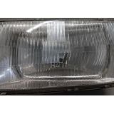 Audi 100 C3 - Farol principal esquerdo H4 (BOSCH)
