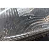 Audi 100 C3 - Farol principal esquerdo H4 (BOSCH)