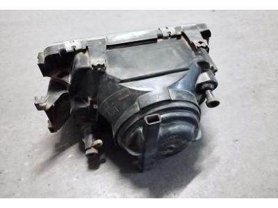 Audi 100 C3 - Farol principal esquerdo H4 (BOSCH)