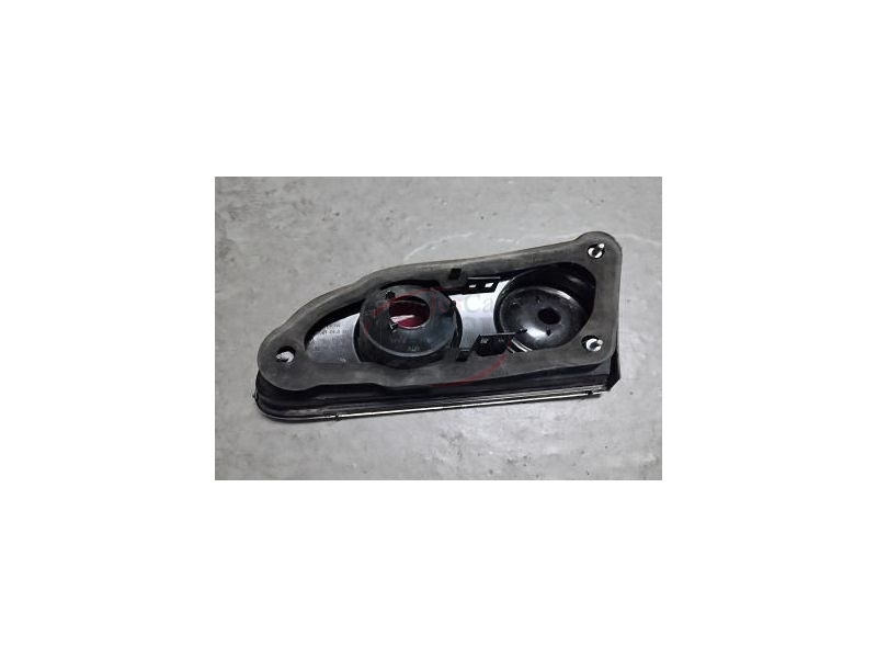 Seat Cordoba III 6L5 - Farolim traseiro esquerdo (HELLA)