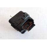 Nissan Micra II K11 - Afinador corrector de farol principal eléctrico (VALEO)