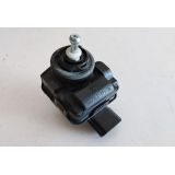 Mazda 3 - Afinador corrector de farol principal eléctrico