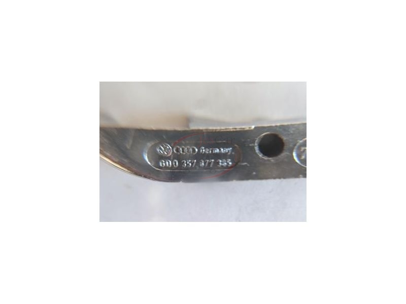 VW Golf III - Trinco do tecto abrir esquerdo