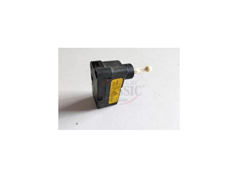 Ford Fiesta MKIV / Ford Mondeo II - Afinador corrector de farol eeléctrico