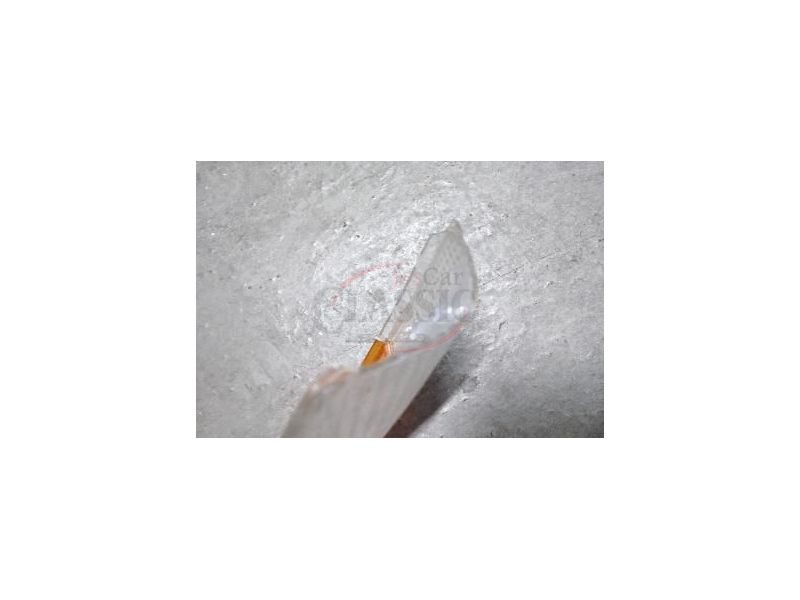 Volvo Serie 240 - Vidro farolim frente direito (CIBIE)