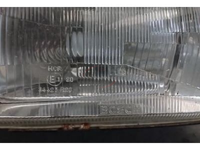 Audi 100 C3 - Farol principal direito H4 (BOSCH)