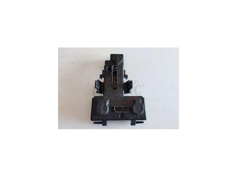 Seat Ibiza II 6k2 - Suporte de lâmpadas farolim tras esquerdo (HELLA)