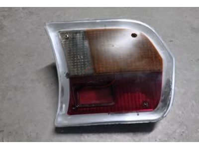 Peugeot 504 - Farolim tras direito (GEMO)