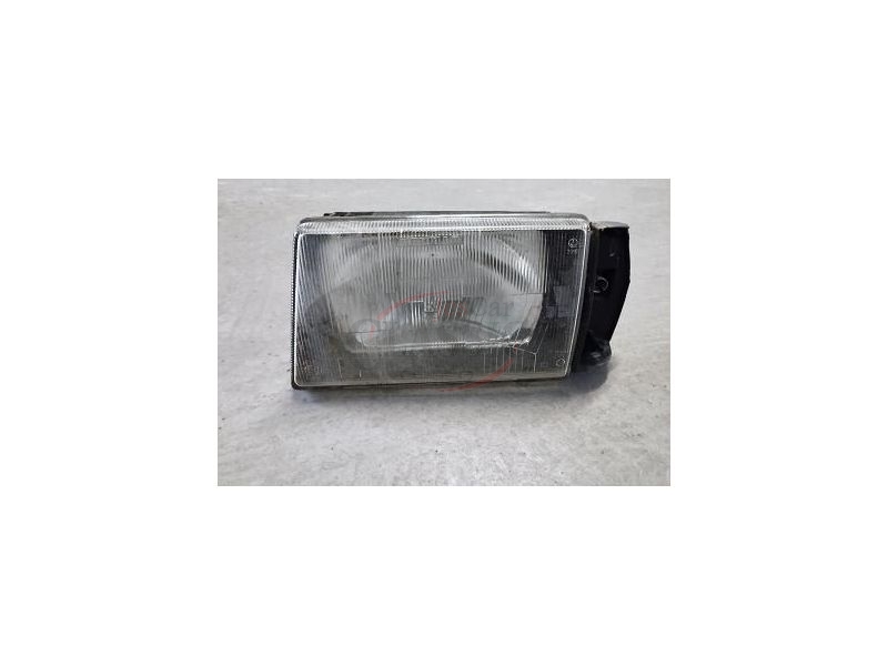 Lancia Prisma - Farol principal esquerdo H4 (CARELLO)