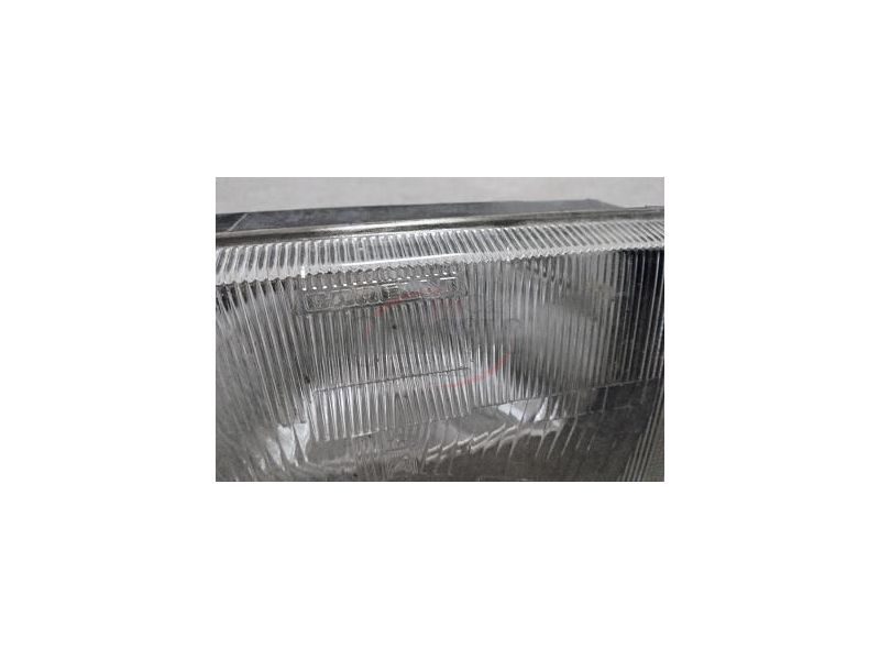 Lancia Prisma - Farol principal esquerdo H4 (CARELLO)
