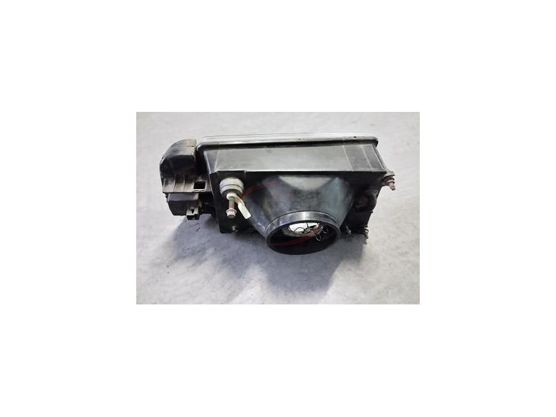 Lancia Prisma - Farol principal esquerdo H4 (CARELLO)