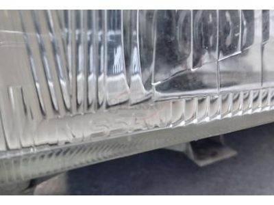 Nissan Bluebird - Farol principal esquerdo H4 (IKI)