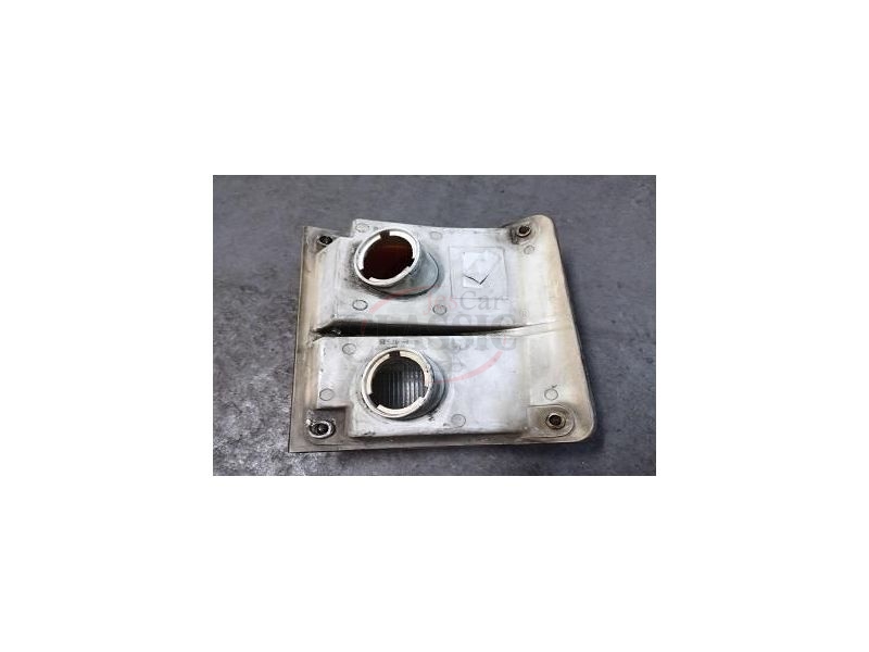 Volvo Serie F - Farolim frente direito (VOLVO - VIGNAL)