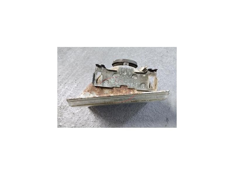 Ford Cortina MkIV / Ford Cortina MkV - Farol principal direito H4 (HELLA)