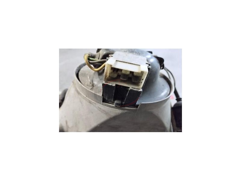 Alfa Romeo 33 I - Farol principal direito H4 (CARELLO)