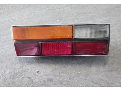 Audi 100 C2 - Farolim traseiro esquerdo (HELLA)