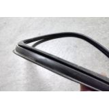 Renault 4 - Borracha do vidro lateral (fixo) direito / esquerdo