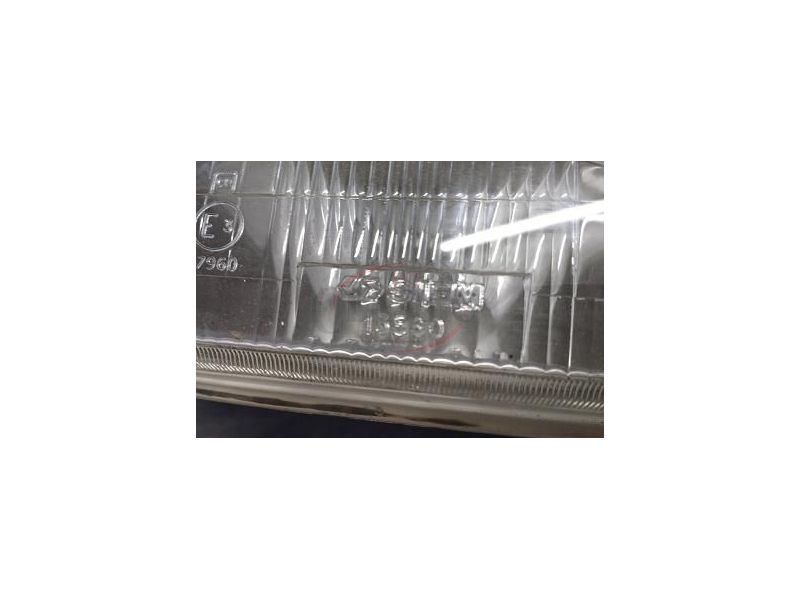 Citroen C25 / Fiat Ducato / Peugeot J5 - Farol principal direito CE (SIEM)