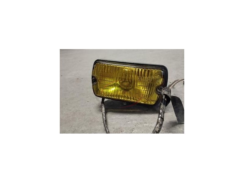 Citroen CX / Peugeot 205 / Renault 9 - Farol auxiliar H3 (SIM)