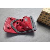 Audi 80 B4 - Farolim traseiro exterior direito (HELLA)