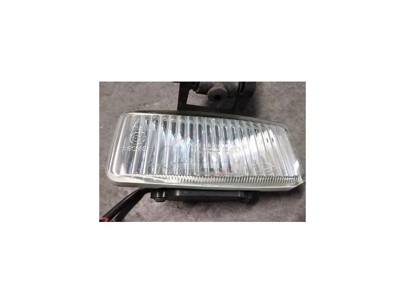 Jeep Grand Cherokee II - Farol auxiliar direito (ZKW)