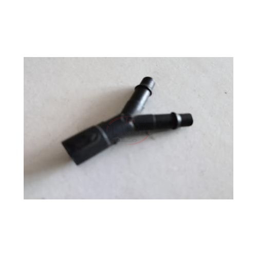 Fiat Tipo I - Tubo de água ligação em V (3 vias - Válvula)