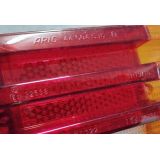 Mercedes-Benz W115 /8 - Vidro Farolim traseiro direito (ARIC)