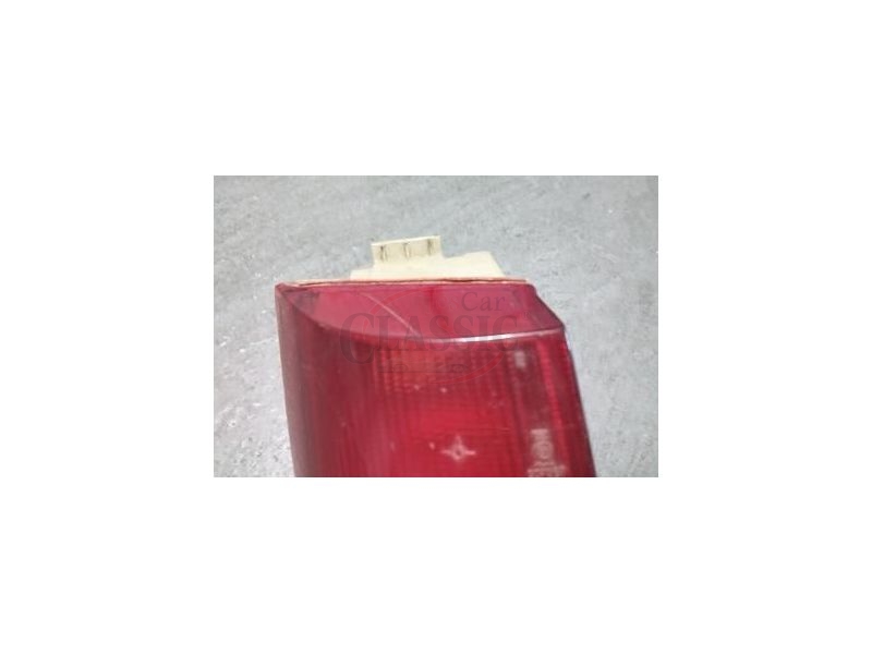 Renault Super 5 - Farolim traseiro esquerdo (YORKA)