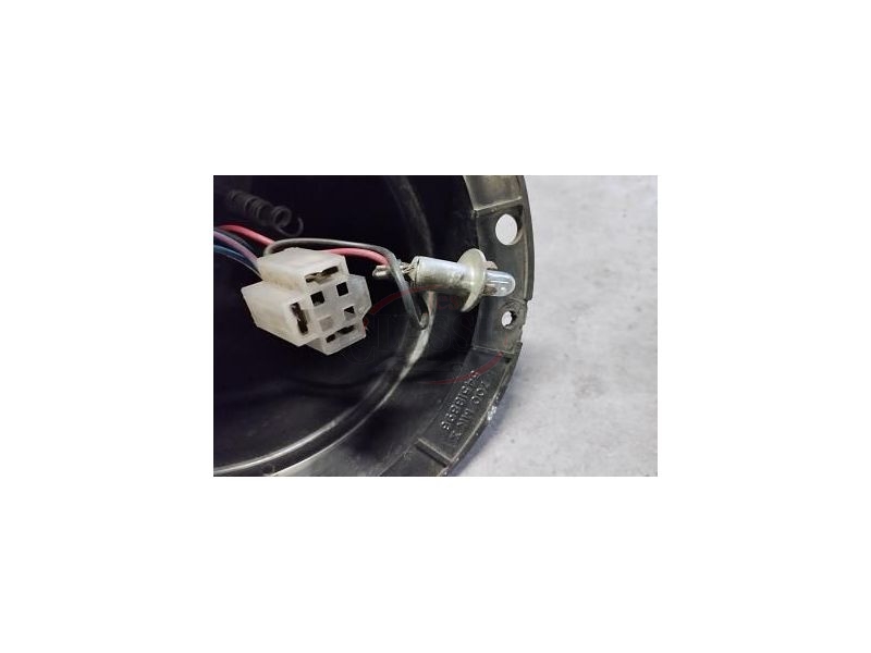 Jaguar / MG / Triiumph - Suporte de farol principal (LUCAS - 7")