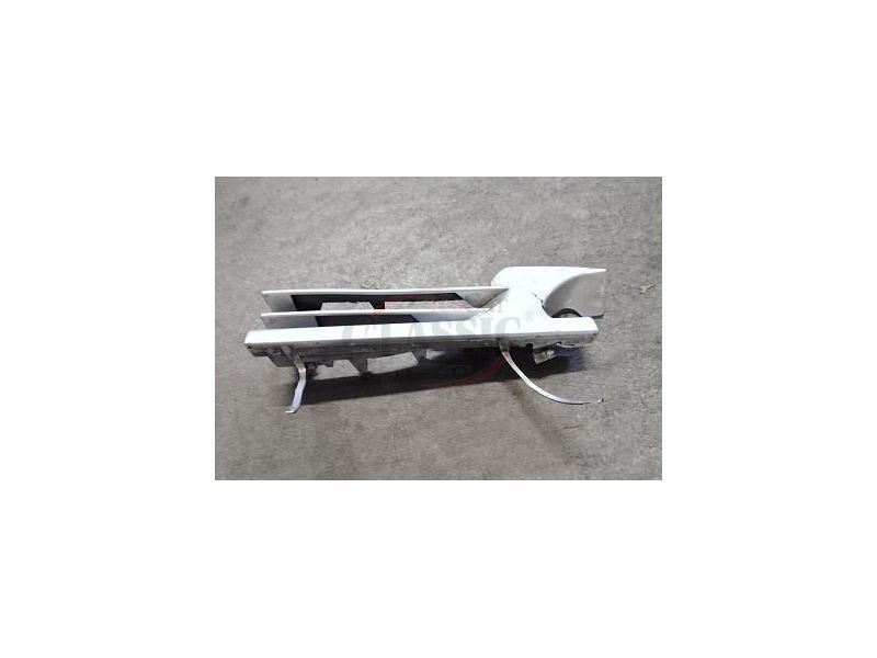 Mercedes-Benz Class C W202 - Grelha para-choques frente esquerda (SPORT)