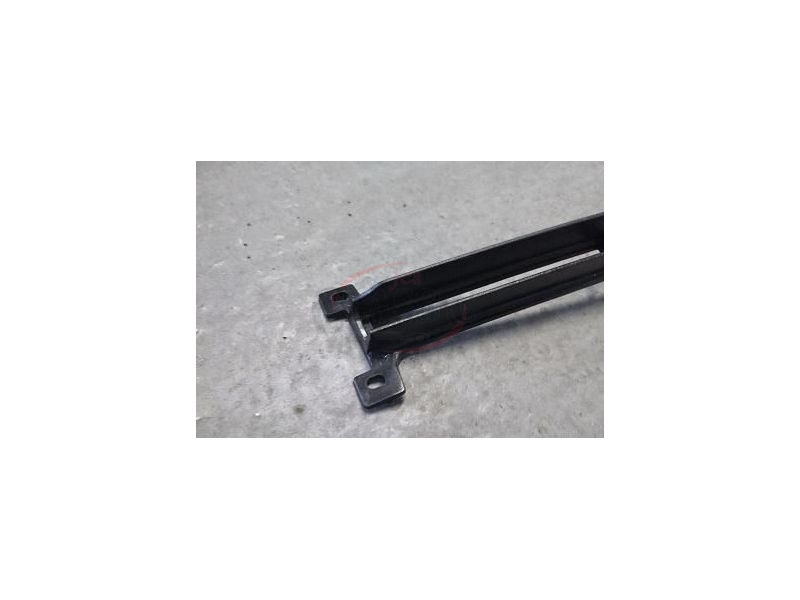 Mercedes-Benz W123 - Grelha inferior frente esquerda