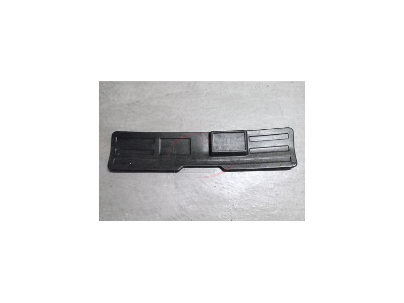 Peugeot 205 - Guarnição da tampa mala