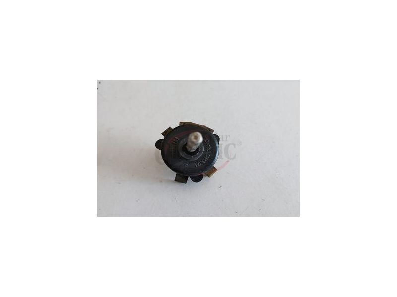 Peugeot 104 / Peugeot 204 - Interruptor de lava-vidros (SEIM)