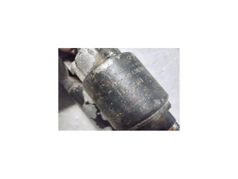 VW Golf III / VW Polo III 6N - Motor de arranque (BOSCH 001112027)