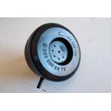 Mercedes-Benz W124 / Mercedes-Benz W201190 - Afinador corrector de farol principal Ø 12mm por vácuo (HELLA)