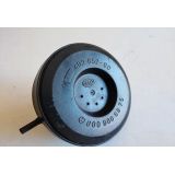 Mercedes-Benz W124 / Mercedes-Benz W201 190 Afinador corrector de farol principal Ø 8mm por vácuo (HELLA)