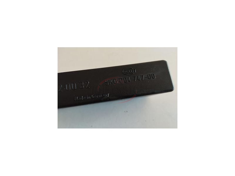 Mercedes-Benz W124 / Mercedes-Benz W126 - Módulo de control luzes (HELLA)