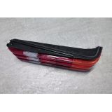 Mercedes-Benz W201 190 - Farolim tras direito