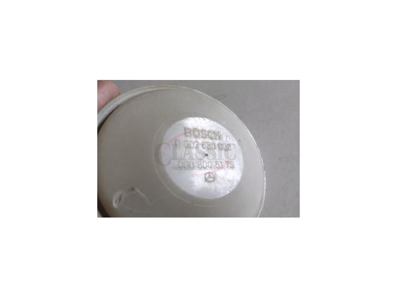Mercedes-Benz SL R129 / Mercedes-Benz W124 / Mercedes-Benz W201 190 - Afinador corrector de farol principal por vácuo (BOSCH)