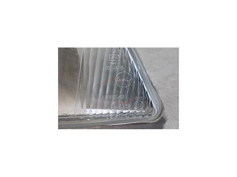 Citroen AX - Farol principal direito H4 (FORES)