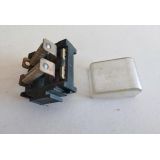 Audi 80 B2 / VW Golf I / VW Passat B2 - Caixa de fusíveis (2)