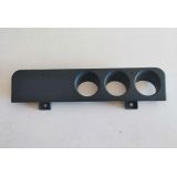 Peugeot 205 - Guarnição de consola central para interruptores